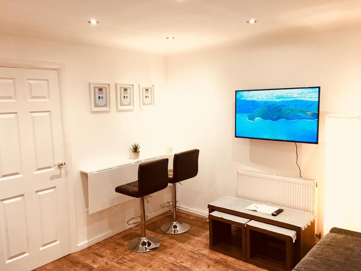 Fountain View 1Br Flat Oxford - Free Parking Apartment Bagian luar foto