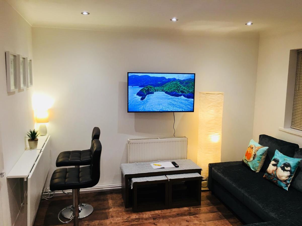 Fountain View 1Br Flat Oxford - Free Parking Apartment Bagian luar foto