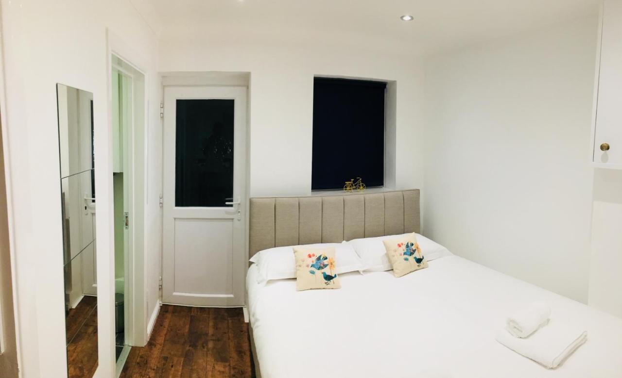 Fountain View 1Br Flat Oxford - Free Parking Apartment Bagian luar foto