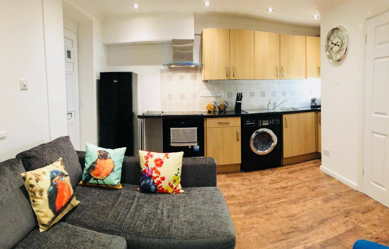 Fountain View 1Br Flat Oxford - Free Parking Apartment Bagian luar foto